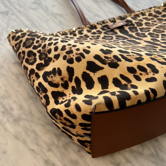Valentino Leopard Canvas Tote - Picture 8 of 17